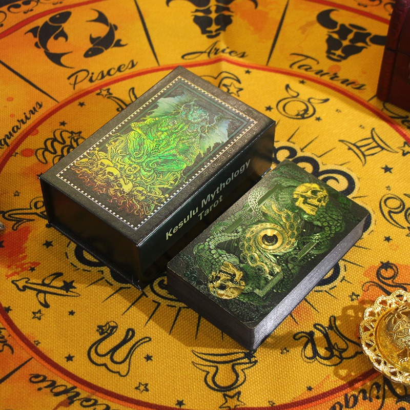 Edisi Mistik Hijau & Emas - Kad Tarot Mitologi Kesulu