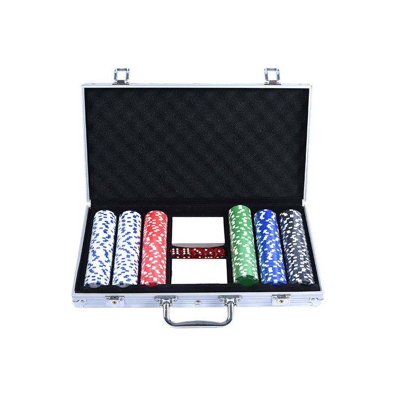 Sarung Aluminium Lengkap dengan Set Cip Poker Premium Dadu dan Butang Peniaga