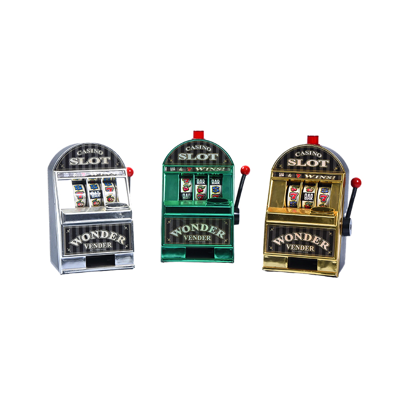 Kasino Miniatur Bergaya Vintage Penyamun Bersenjata Satu – Set Tiga (Perak, Hijau, Emas)